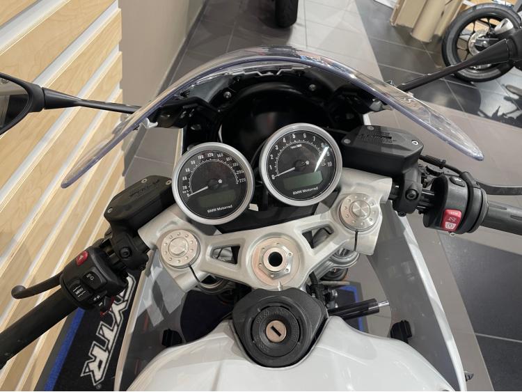 BMW R NineT RACER NEUVE A SAISIR