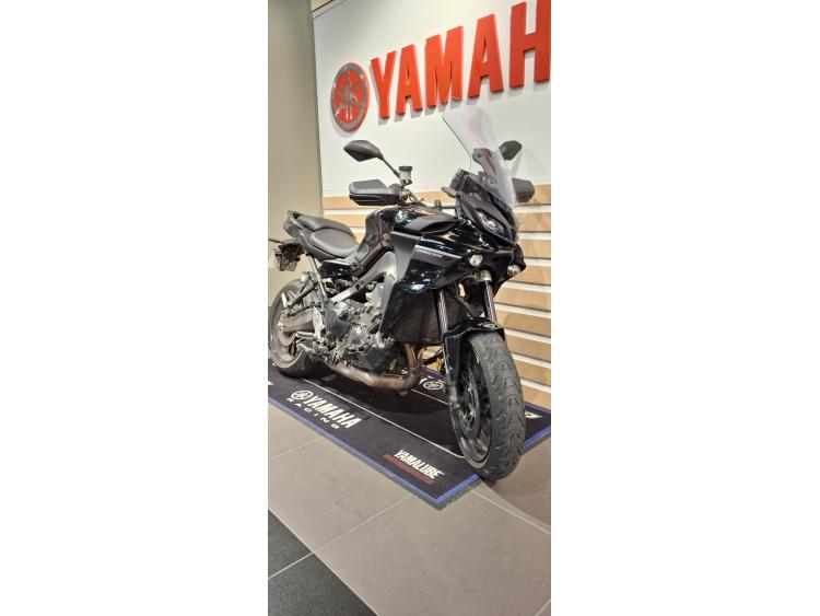 YAMAHA TRACER 9