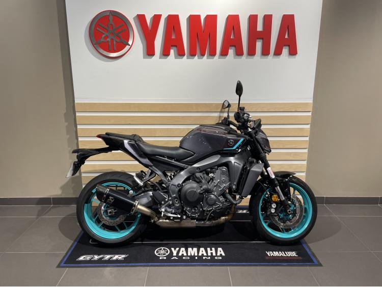 YAMAHA MT-09  Y-AMT