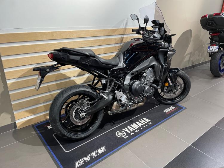 YAMAHA TRACER 9 