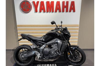 YAMAHA MT-09