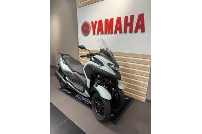 YAMAHA TRICITY 300