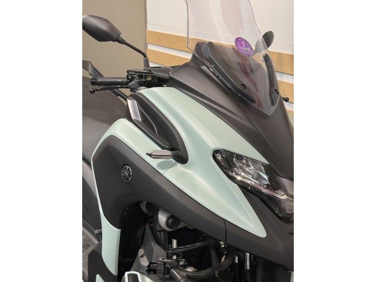 YAMAHA TRICITY 300