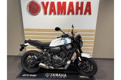 YAMAHA XSR 700