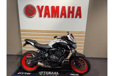 YAMAHA MT-07 (47.5CV)