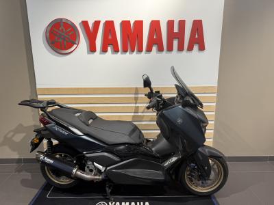 YAMAHA XMAX 300 Tech Max