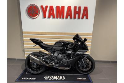 YAMAHA YZF 1000 R1