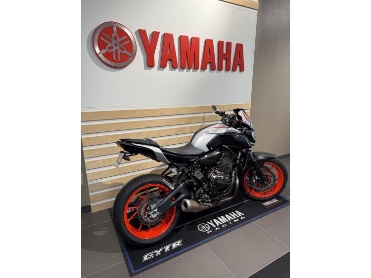 YAMAHA MT-07 (47.5CV)
